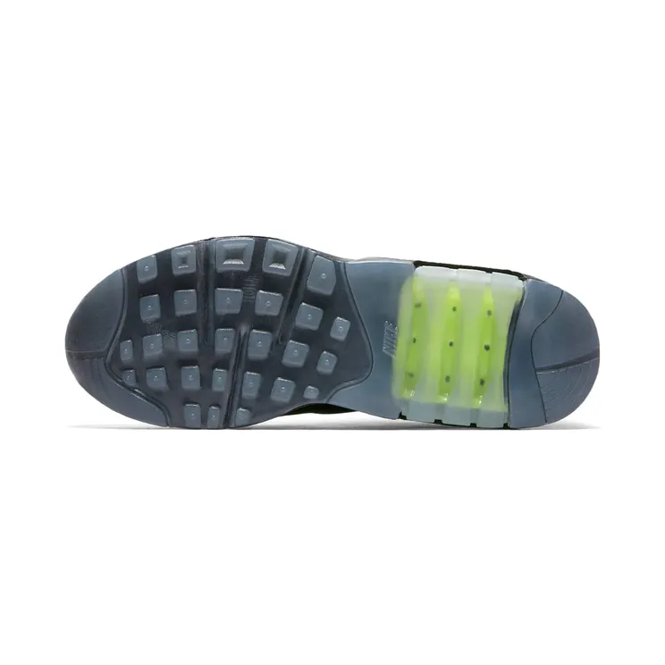 nike-air-max AQ6104-001