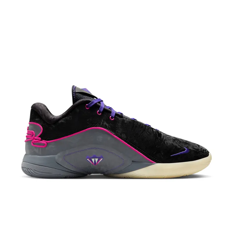 Nike LeBron 22 “Blacklight” (FZ1094-001)