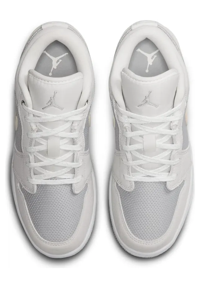 air-jordan-1 IO2060-100