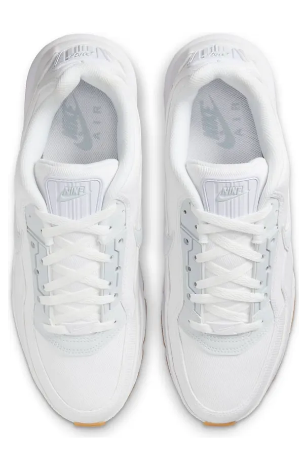 nike-air-max 746379-121