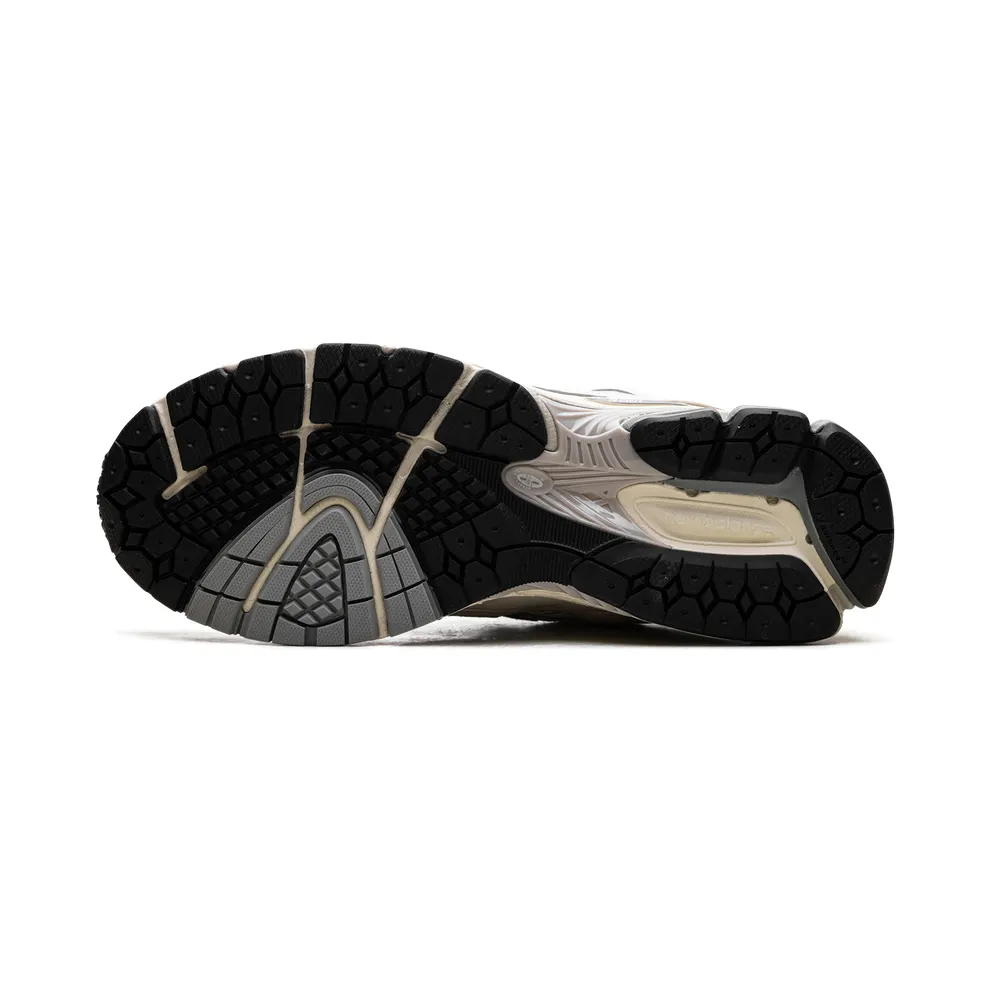 New Balance 1906R “Beige Grey” (M1906RFI)