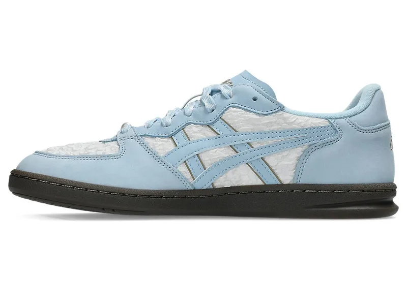 ASICS SKYHAND OG “White / Faded Denim” (1203A880-100)