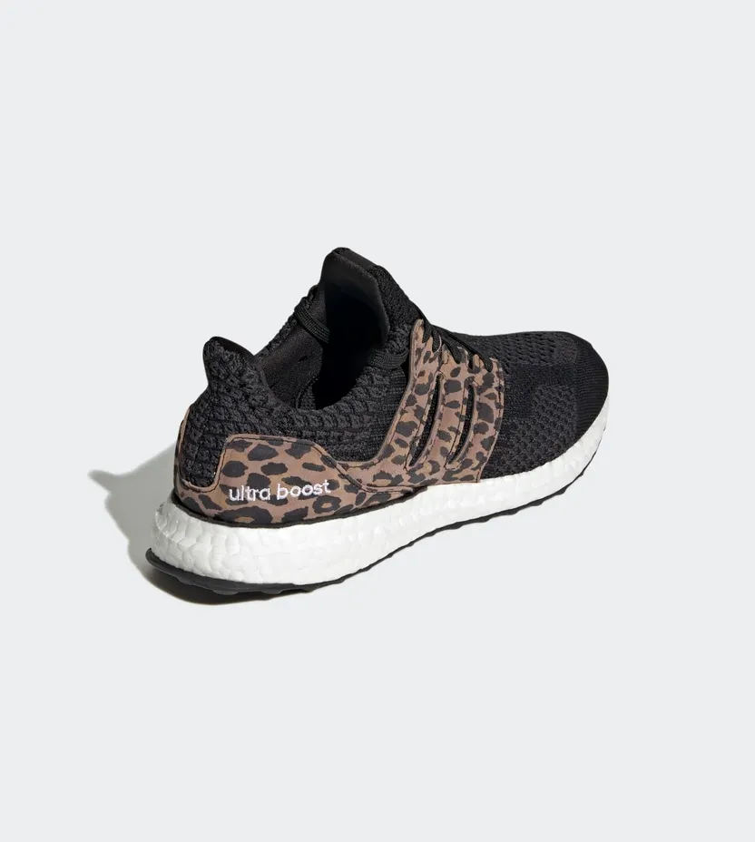 adidas-ultraboost HP9558