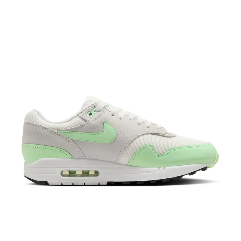 Nike Air Max 1 Essential (summit white / vapor green / photon dust) – FZ5808-107