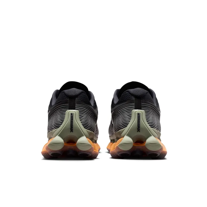 Nike Liquid Max (IQ7635-002)