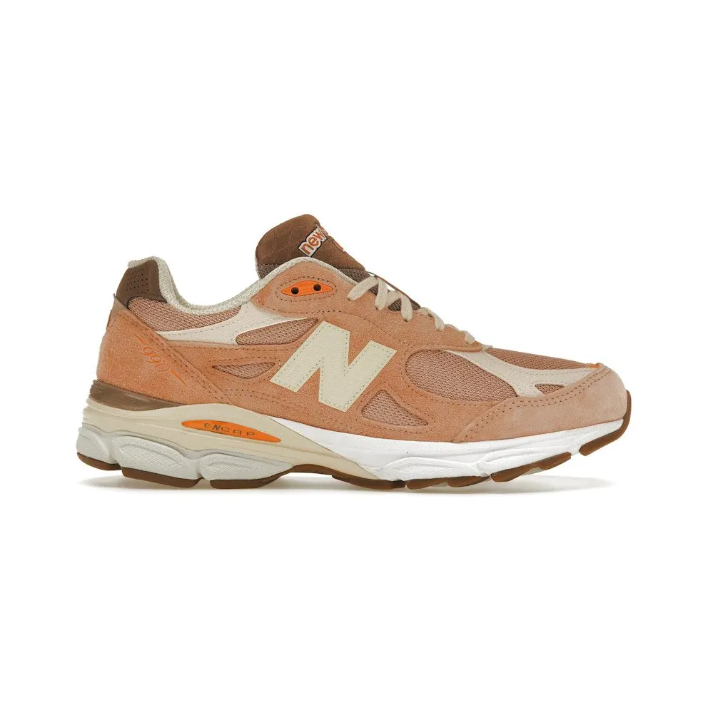 New Balance 990v3 MiUSA size? Exclusive Orange Cream (M990SZ3)