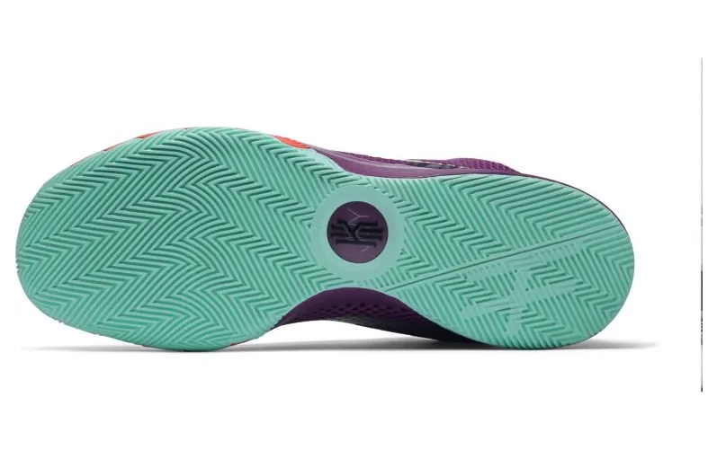 nike-kyrie 705277-508