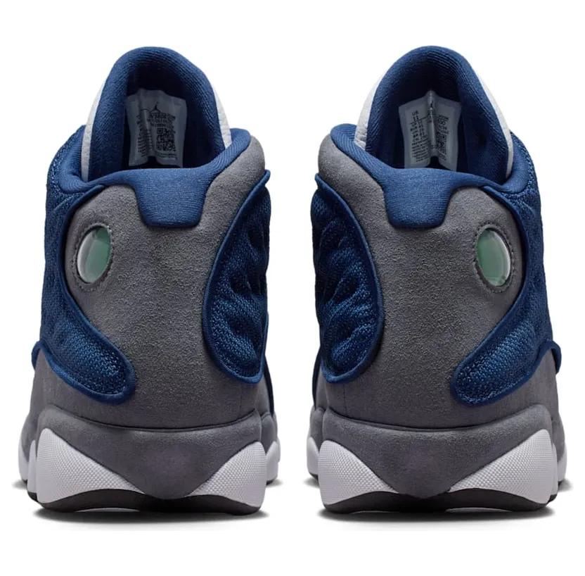 Air Jordan 13 in navy en flint grey (IW3808-400): wat de prijs nu al doet vóór de release (6)