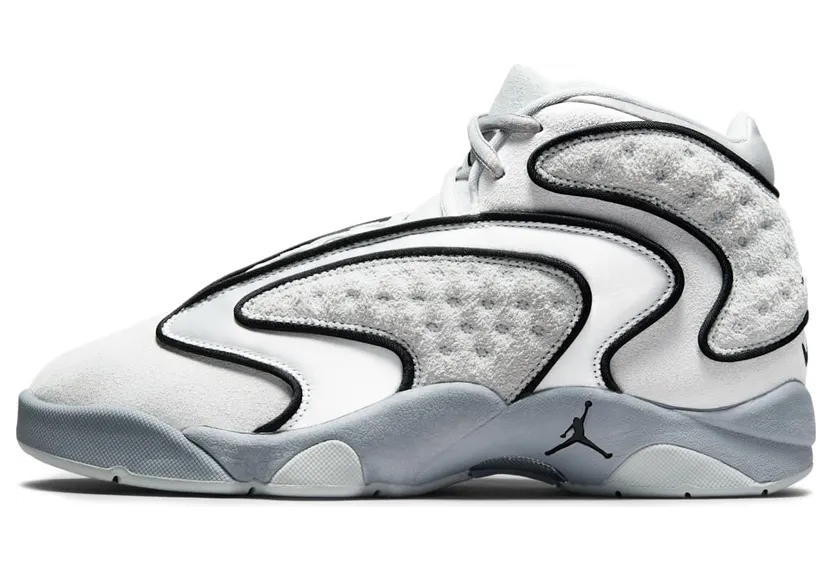Jordan sneaker 133000-002