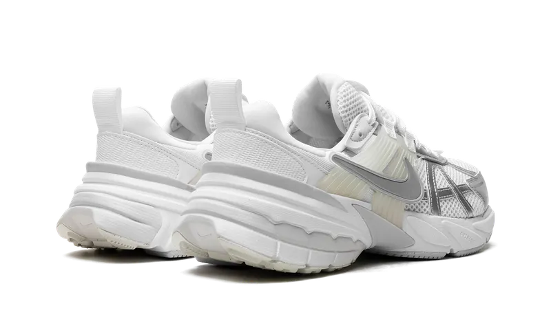 Nike V2K Run “V2K” (FD0736-104)