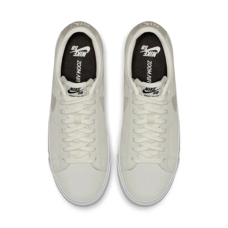 Nike SB Blazer Low GT Summit White Summit White/Obsidian-Gum Yellow-Summit White (704939-100)