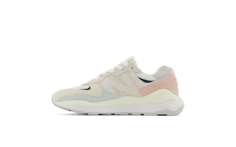 New Balance New Balance White/Pink (M5740RSA)