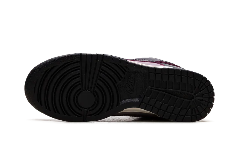 Nike Dunk Low SE “Panda-Monium Pack – Light Violet Ore” (HQ1918-200)