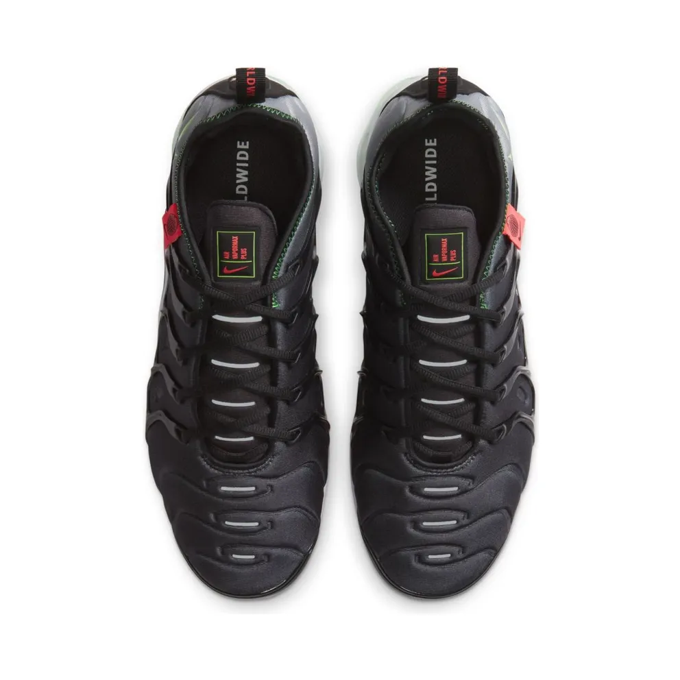 Nike Air VaporMax Plus Black Black/Flash Crimson/Metallic Silver (CZ7904-001)
