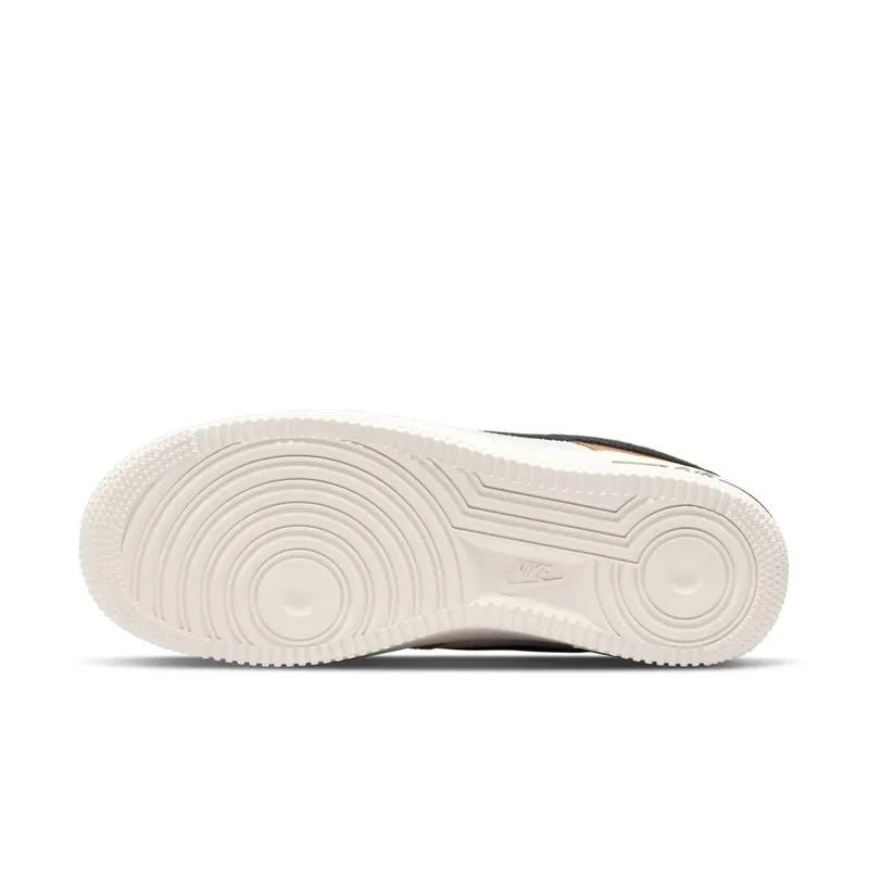 Nike Air Force 1 Low ’07 Ale Brown Sanddrift (W) (DO6682-200)