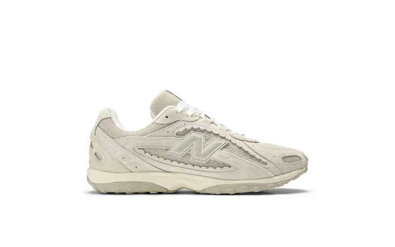 New Balance 204L “Sea Salt” (U204L2SZ)
