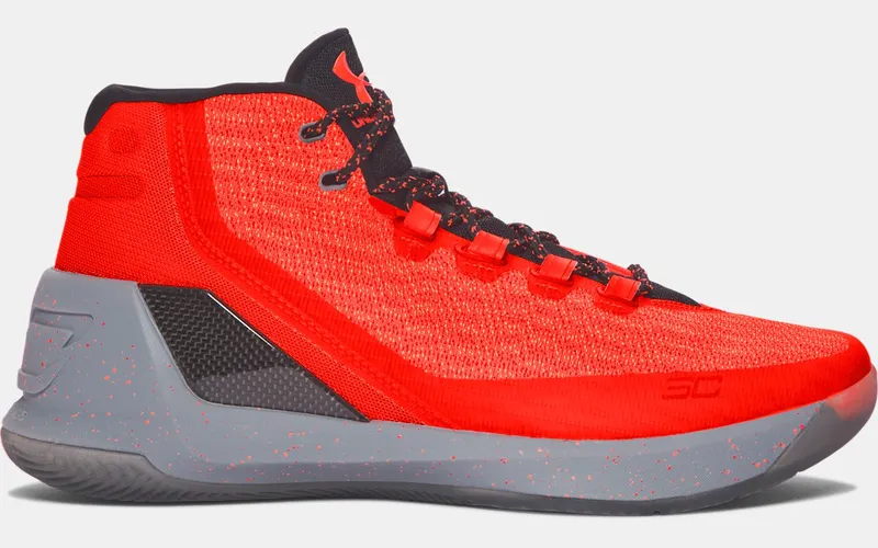 UA Curry 3 Red Hot Santa (1274061-810)