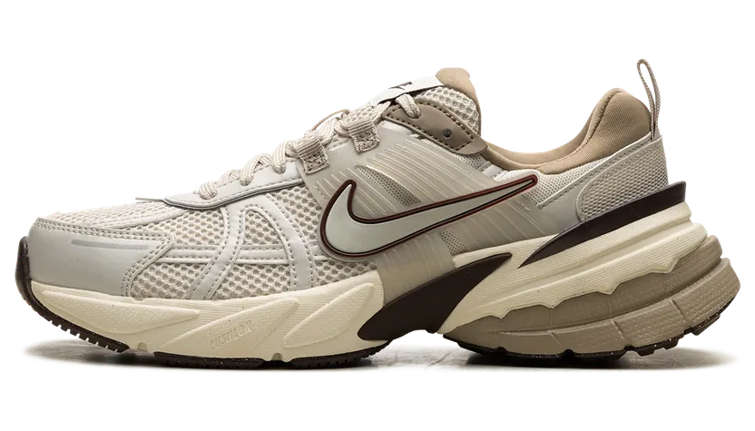 Nike V2K Run (lt orewood brn / light bone / khaki / earth) – FD0736-103