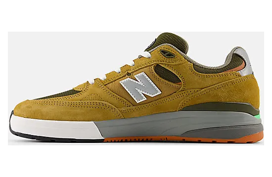 new-balance-numeric NM933MNO