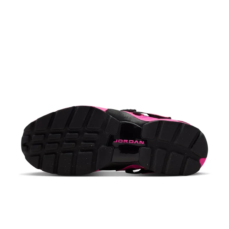 Air Jordan Trunner LX “Pink Blast” (HQ2164-600)