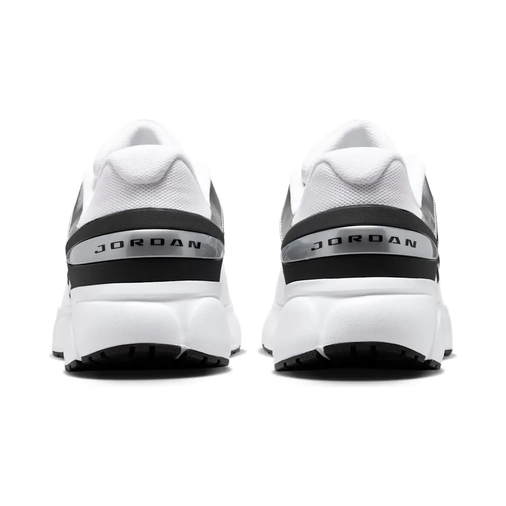 Jordan Trunner Flow White Black Metallic Silver (IR2281-100)