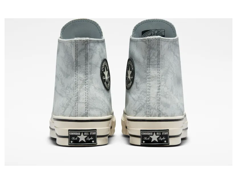 converse-chuck-taylor-all-star A01404C