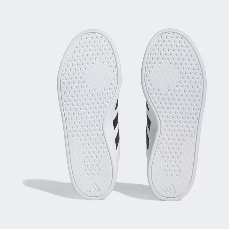 adidas Breaknet 2.0 “Cloud White / Core Black / Cloud White” (HP9426)