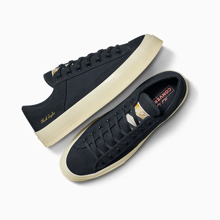 converse-chuck-taylor-all-star A09848C