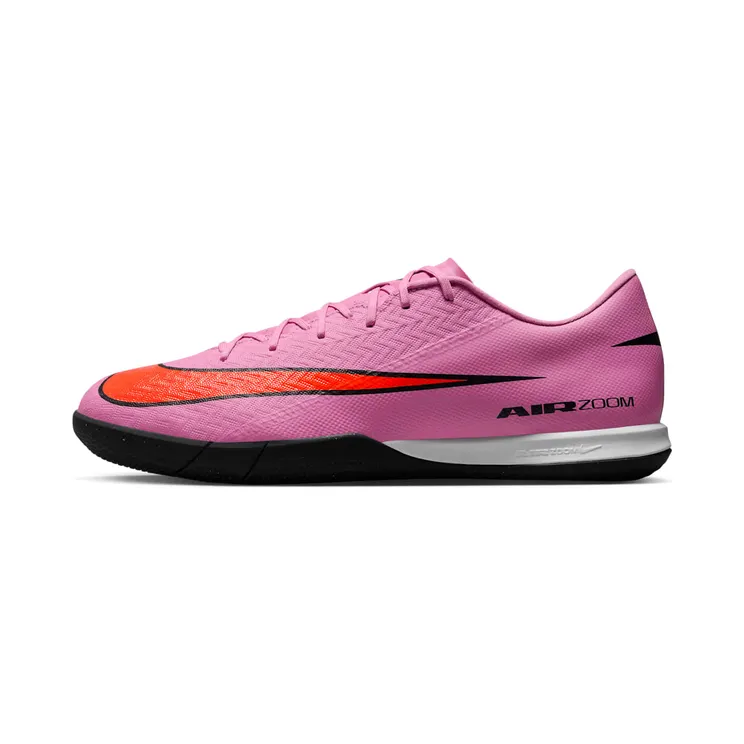 Nike Mercurial Vapor 16 Academy IC Scary Good Pack “Magic Flamingo / Total Crimson / Black” (FQ8434-600)