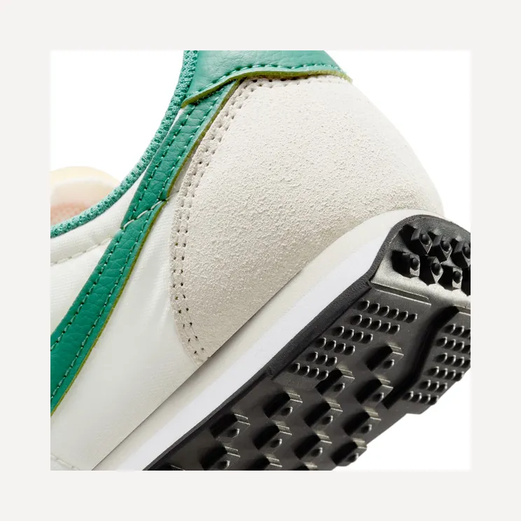nike-waffle-trainer DA8291-001