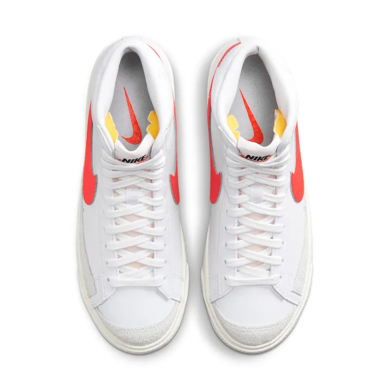 Nike BLAZER MID ’77 VNTG “Habanero Red” (CZ1055-101)