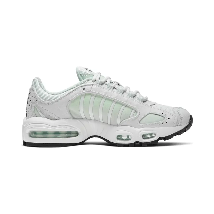 nike-air-max CK2600-001