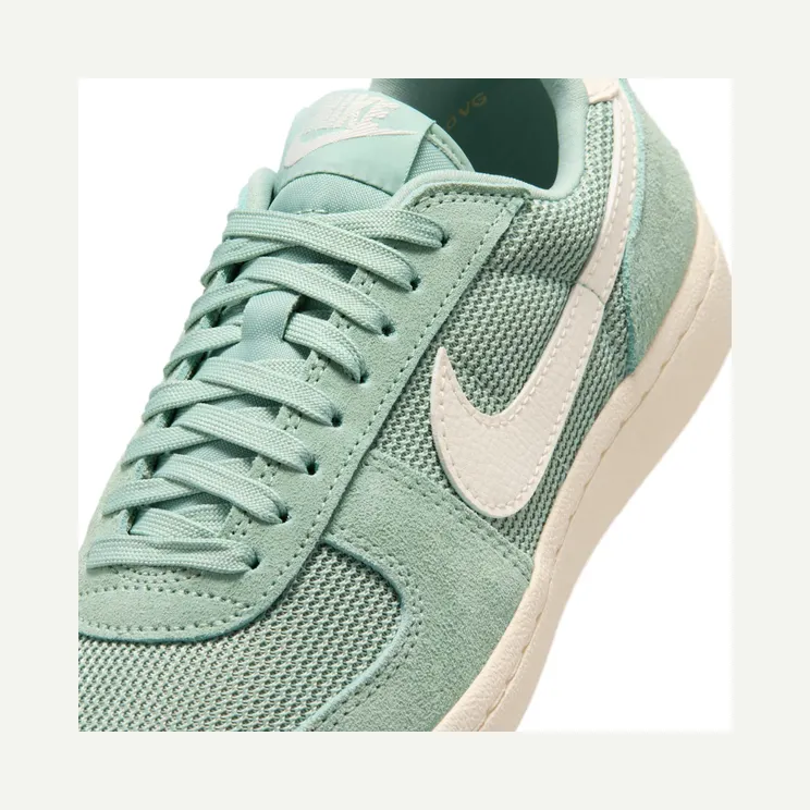 nike-field-general IF5850-005
