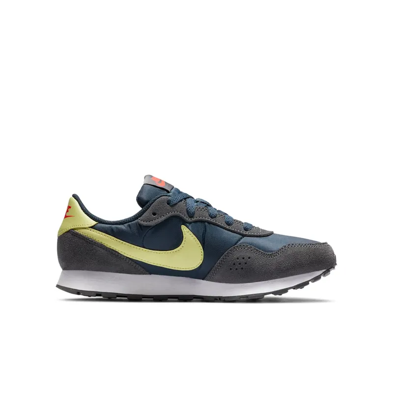 Nike MD Valiant Older Kids’ Blue (CN8558-400)