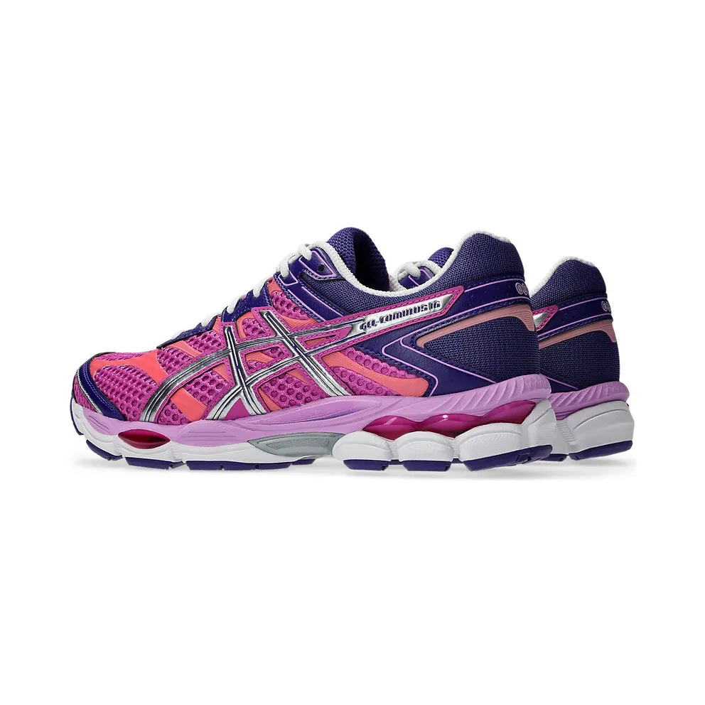 ASICS GEL-CUMULUS 16 “Digital Sakura / Pure Silver” (1203A733-700)