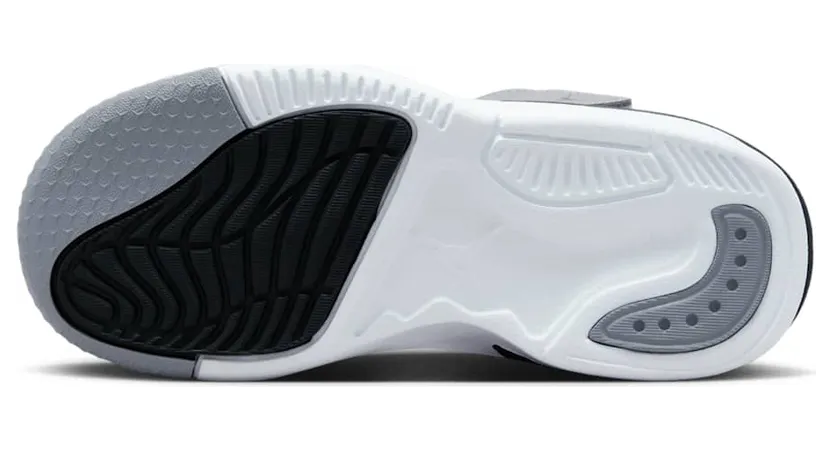 air-jordan-max-aura DZ4354-007