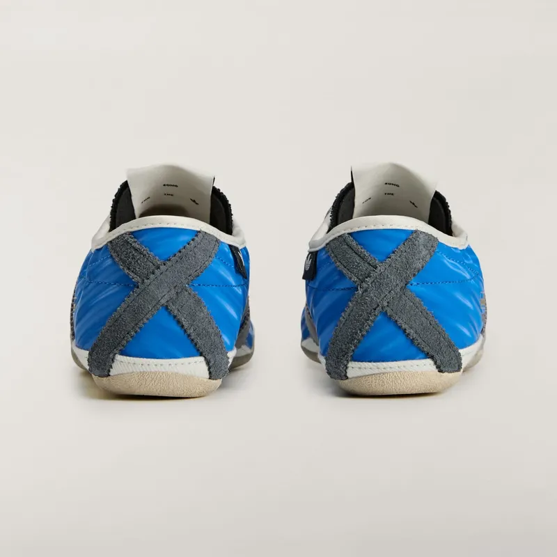 adidas Tokyo “Bluebird Grey”: dromerige colorway in koel grijsblauw (4)