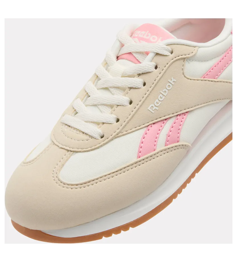 reebok-world-70 100271697