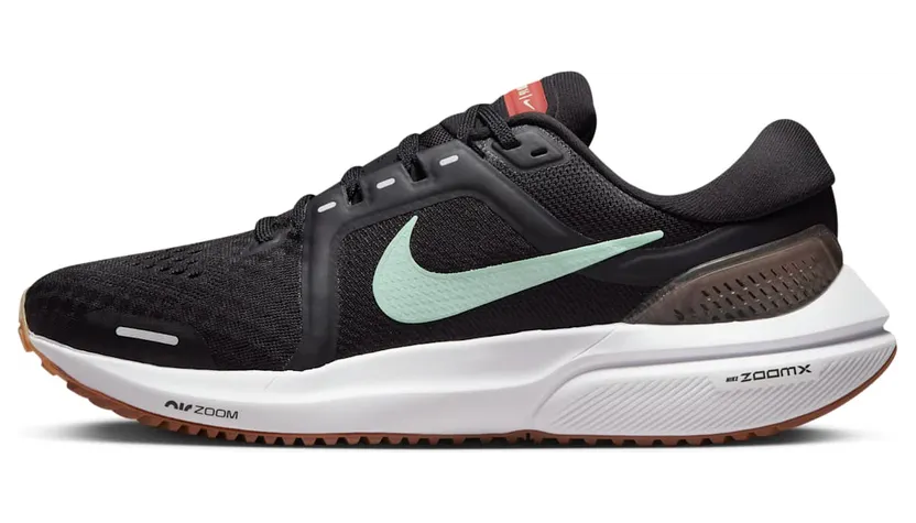 Nike Air Zoom Vomero 16 voor dames (straat) Zwart (DA7698-009)