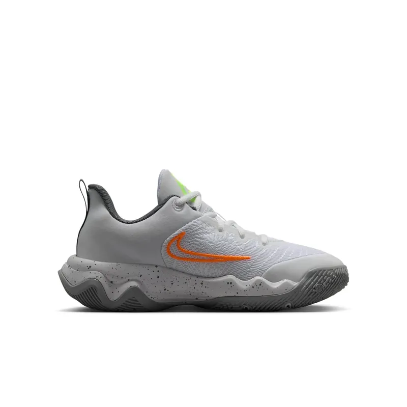 Nike Giannis Immortality White (IH7664-101)