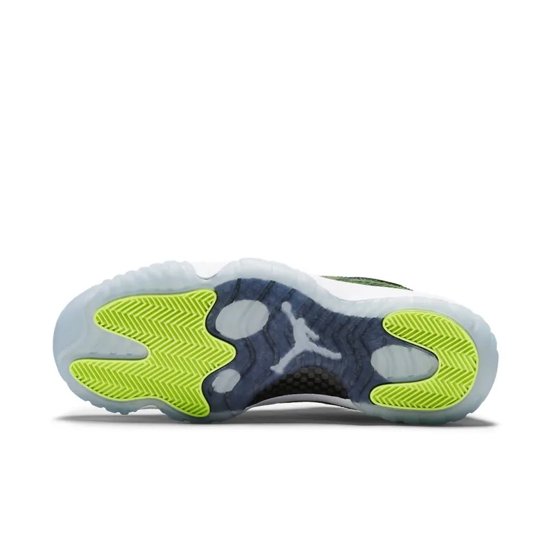 Air Jordan Nike AJ XI 11 Retro Low Green Snakeskin (528895-033)