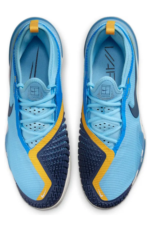 nikecourt CV0726-400