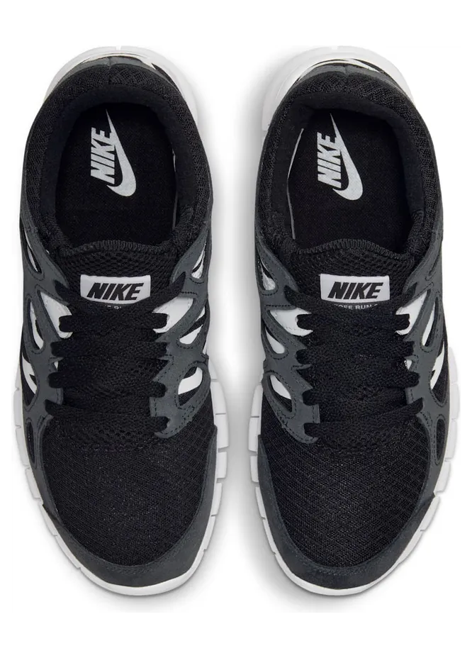 nike-free DM8915-002