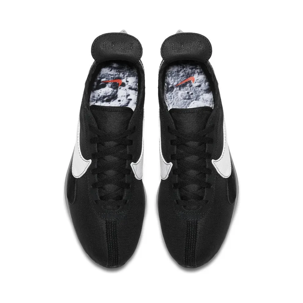 Nike Moon Racer Black Wolf Grey Black/White-Wolf Grey-Dark Grey (AQ4121-001)