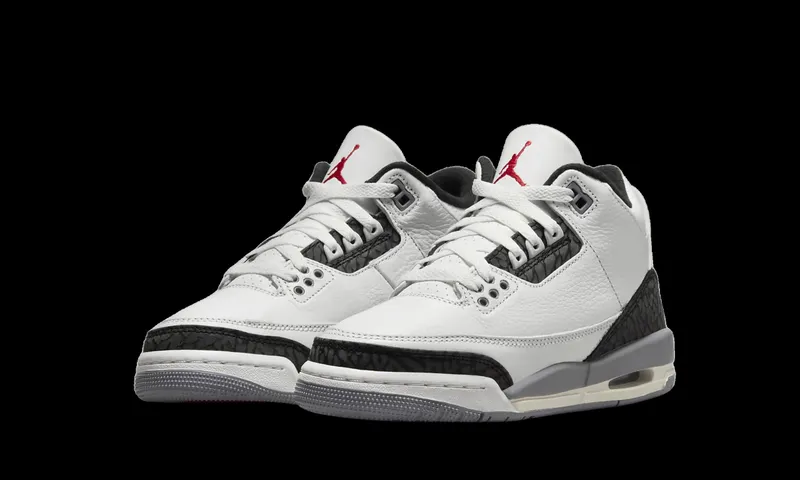 Air Jordan 3 Retro “Cement Grey” (GS) (DM0967-106)