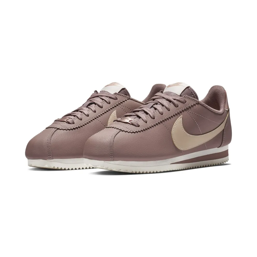 Nike Classic Cortez Smokey Mauve Metallic Red Bronze (W) Smokey Mauve/Metallic Red Bronze-Phantom-Particle Beige (AV4618-200)