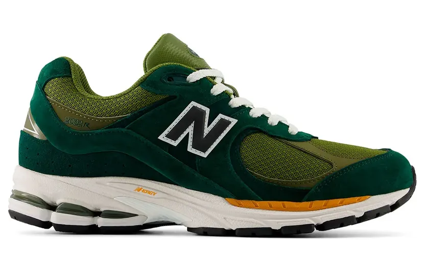 New Balance sneaker Olijfgroen / Spar / Zwart / Wit (U2002-2Q5-D)