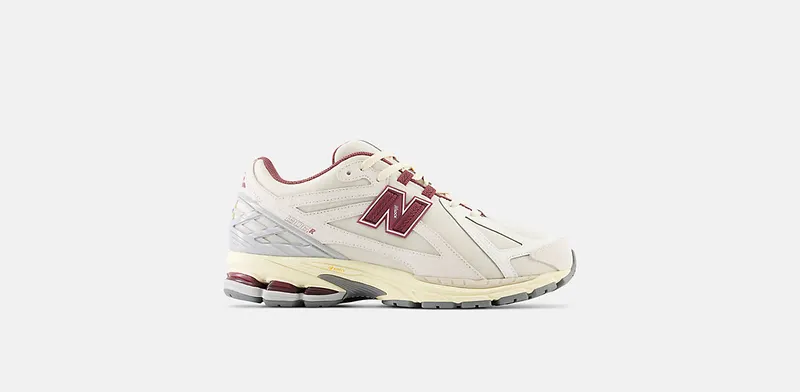 New Balance 1906R White Burgundy (M1906RAS)