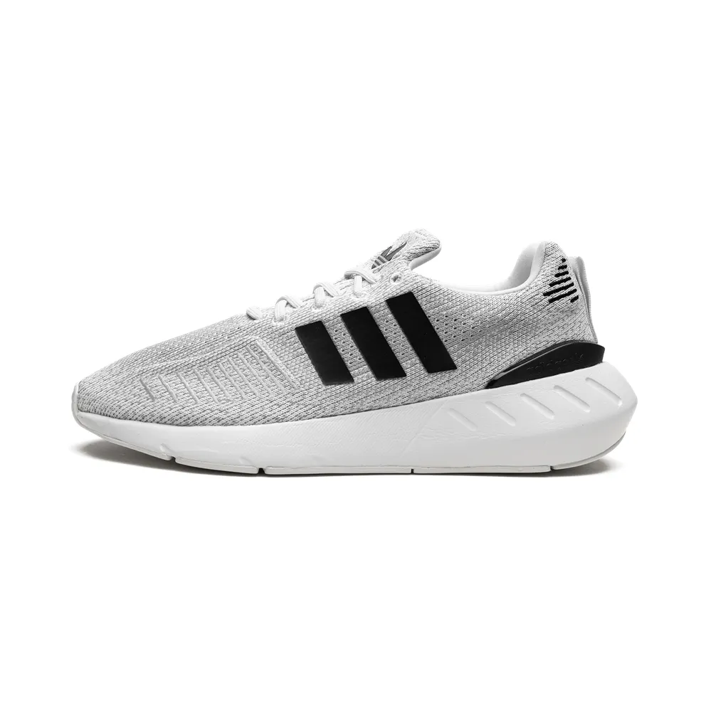 adidas Swift Run 22 Schuh Crystal White / Core Black / Grey Two (GV7969)