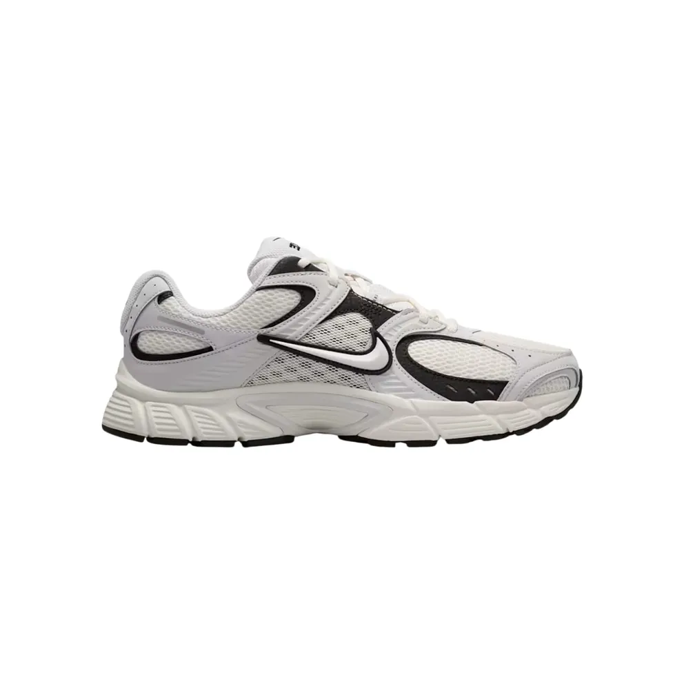 Nike V5 RNR Sail / Black / Vast Grey / Sail